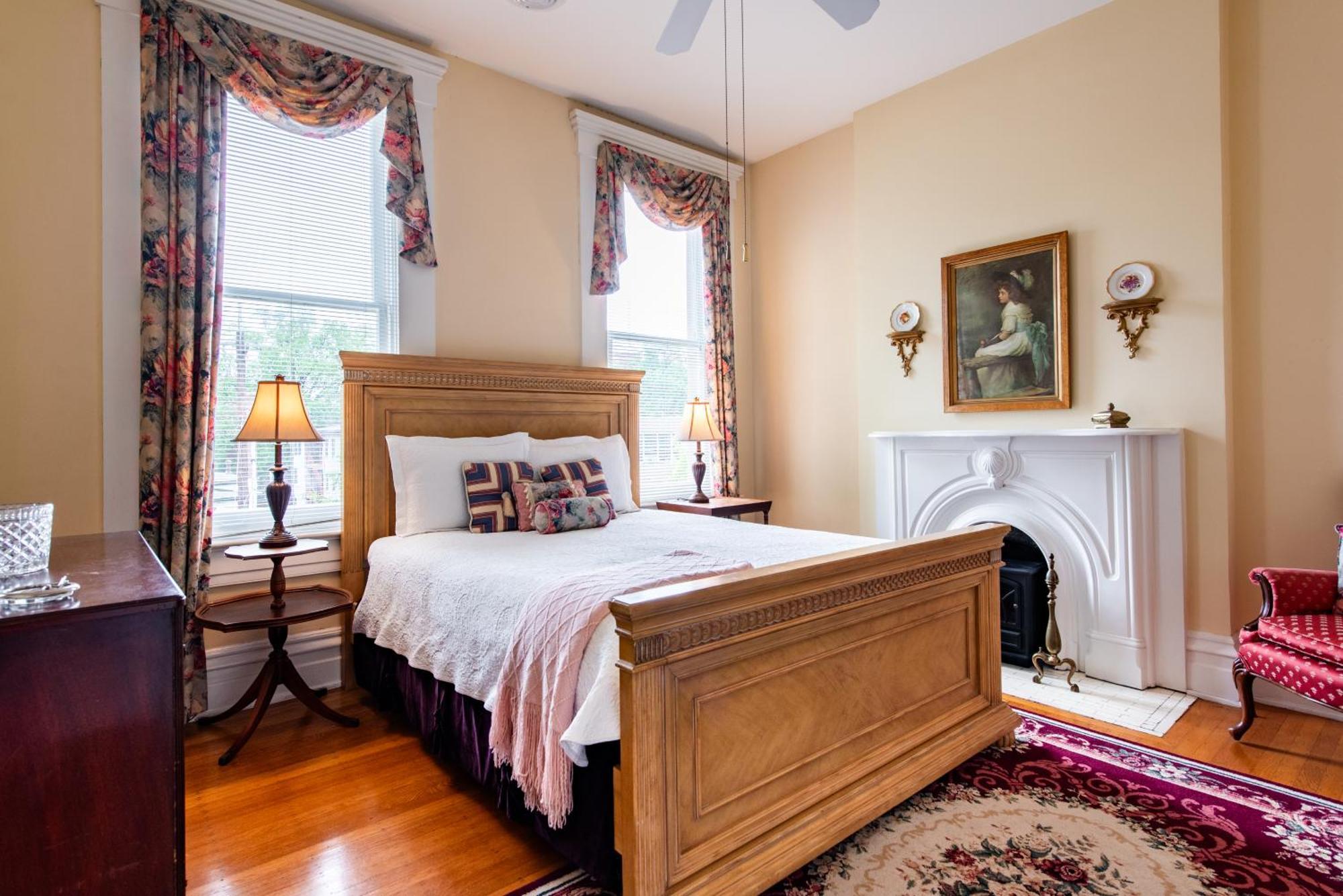 לואיוויל Dupont Mansion Bed & Breakfast מראה חיצוני תמונה